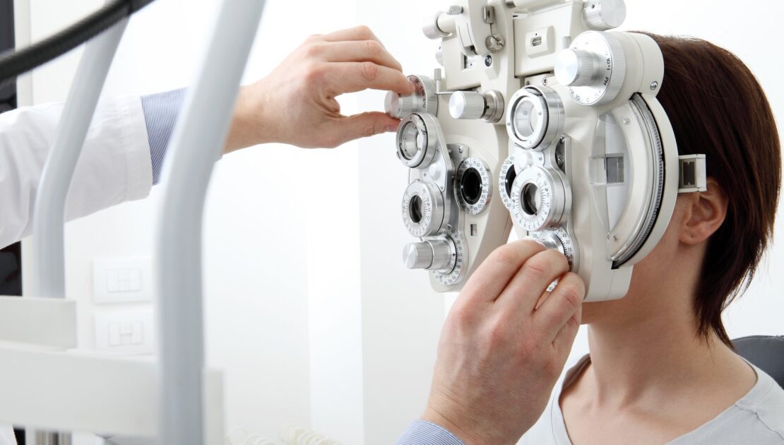 Exames oftalmológicos e cuidados simples podem proteger seus olhos.